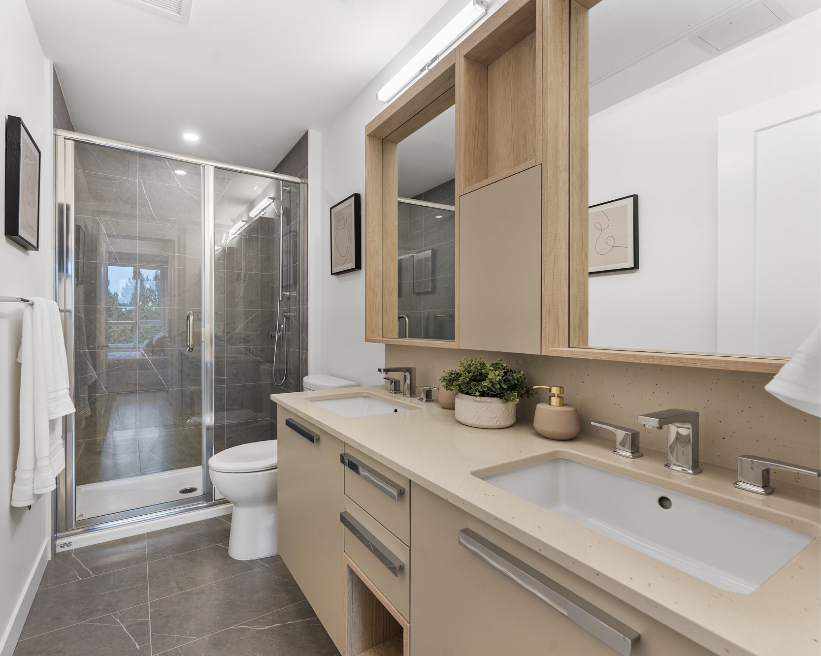 Ensuite